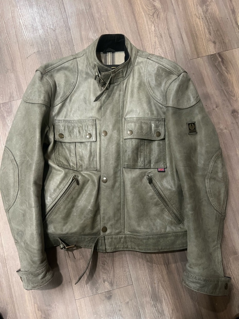 Incredibly Rare Belstaff Cougar. Forest Green. Medium